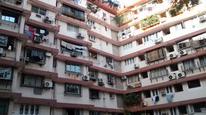 Main - Manju Mahal, Bandra West